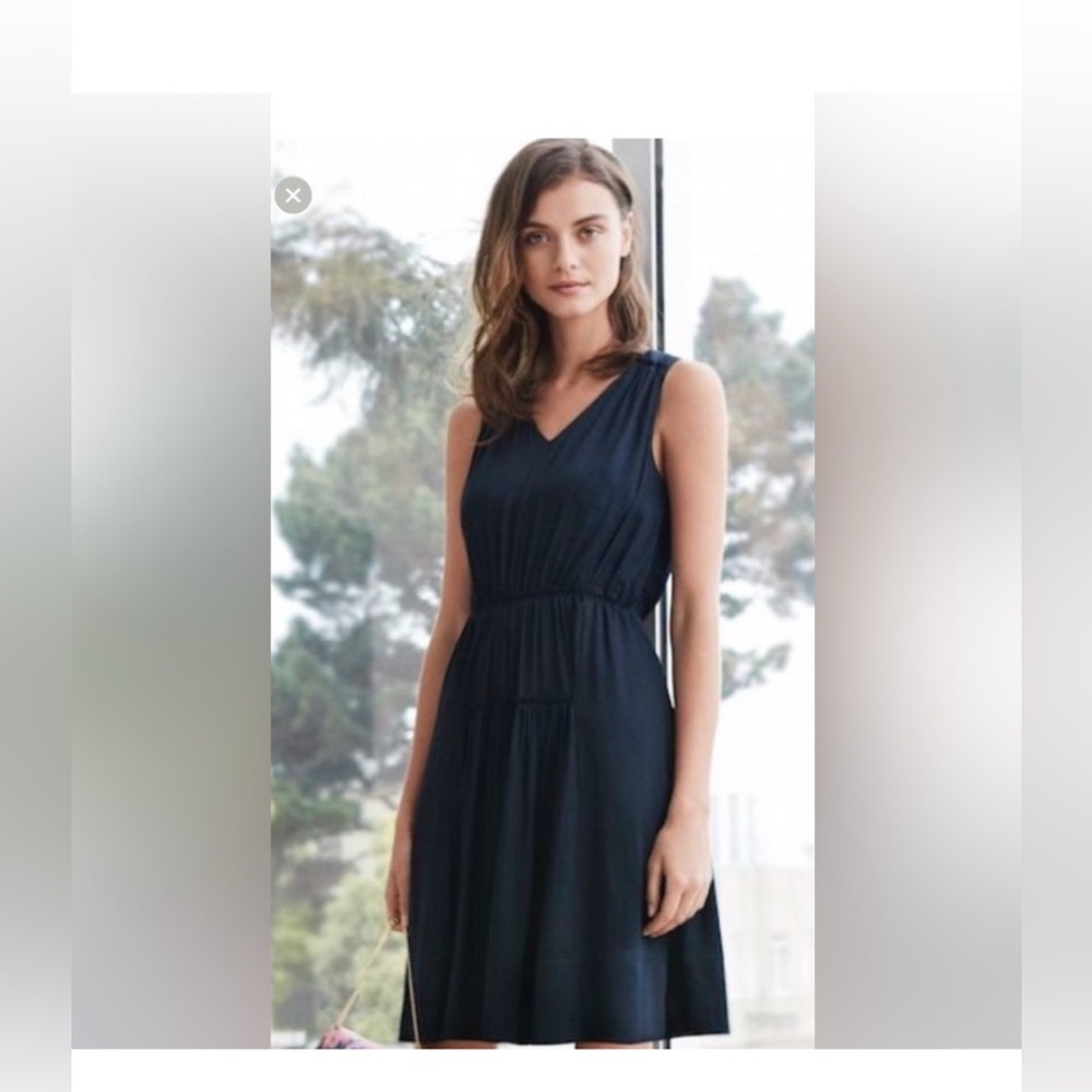 Banana Republic Sleeveless  Goddess Dress